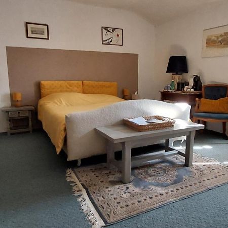 La Fischaumiere Bed & Breakfast Soleilhas Екстериор снимка